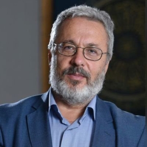 Prof. Dr. Mahmud Erol Kılıç Prof. Dr. Mahmud Erol Kılıç